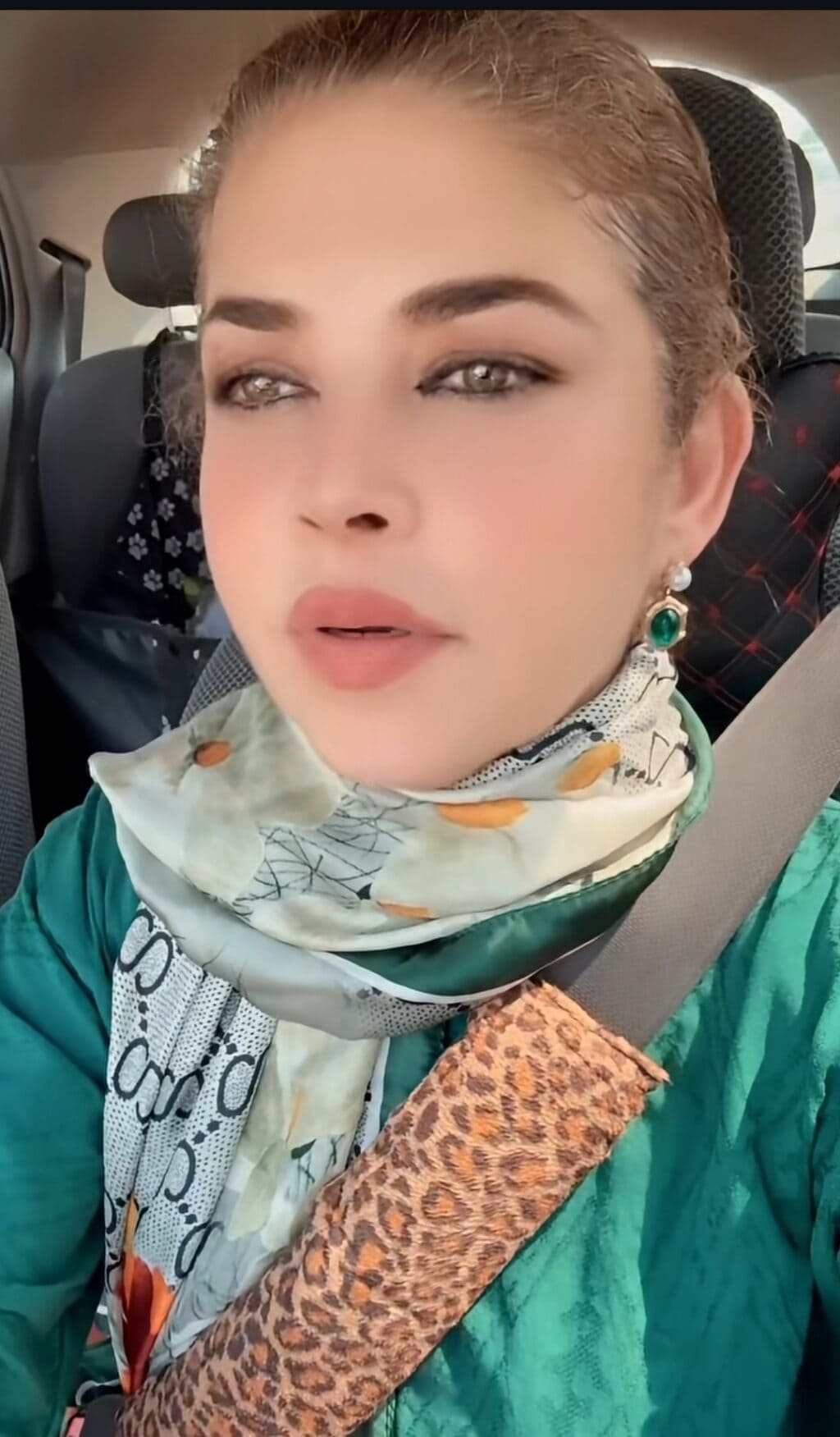 Mishi Khan Calls Out Bold Scenes in Pakistani Dramas Mishi Khan Calls Out Bold Scenes in Pakistani Dramas