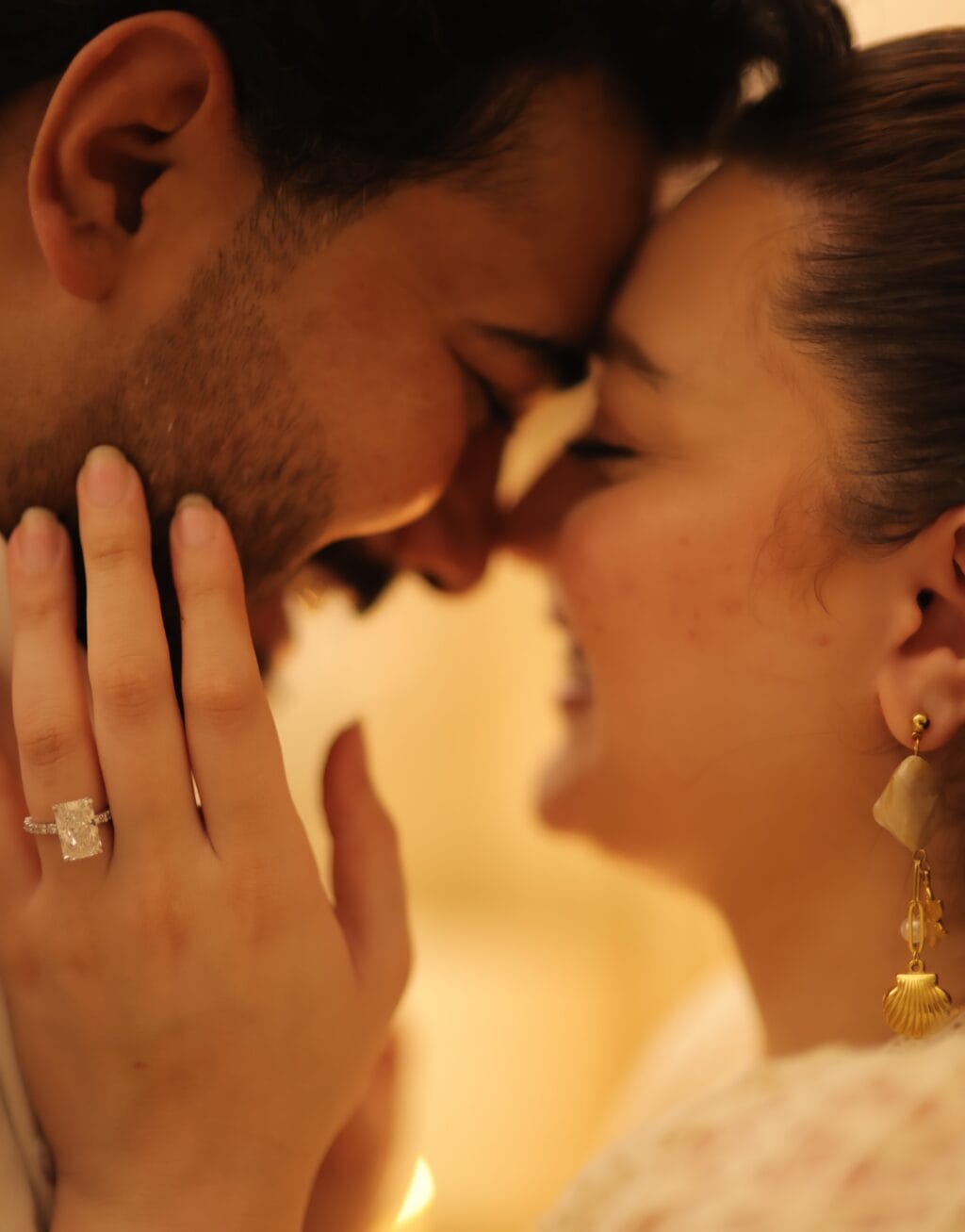 Momina Iqbal Romantically Celebrates Husband Hamza Malik Momina Iqbal Romantically Celebrates Husband Hamza Malik