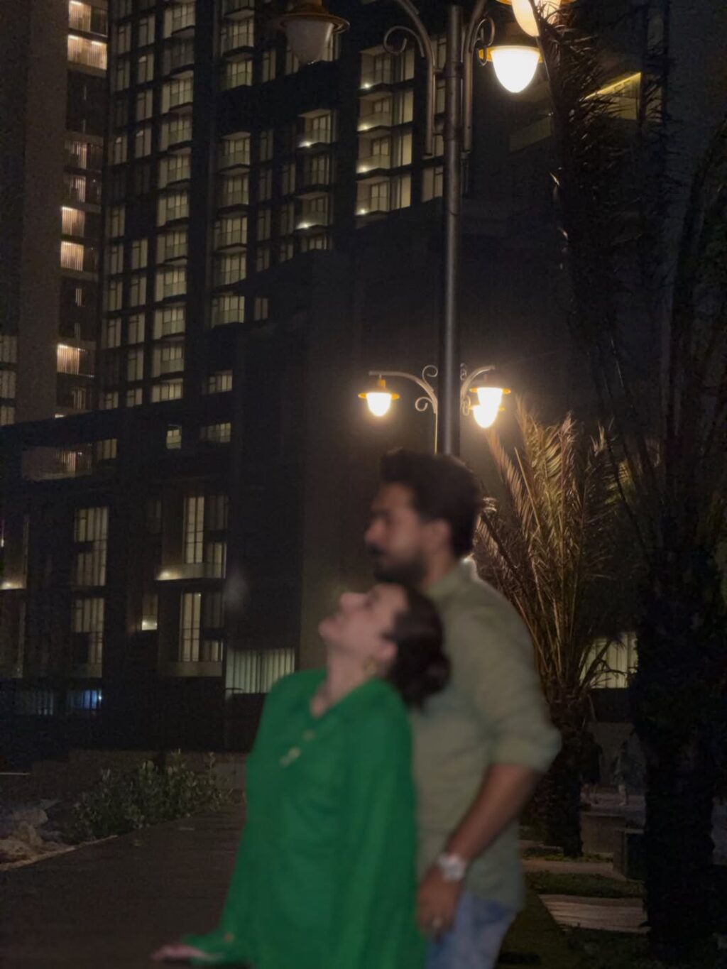 Internet Cringes On Momina Iqbal & Husband’s Romantic Moments