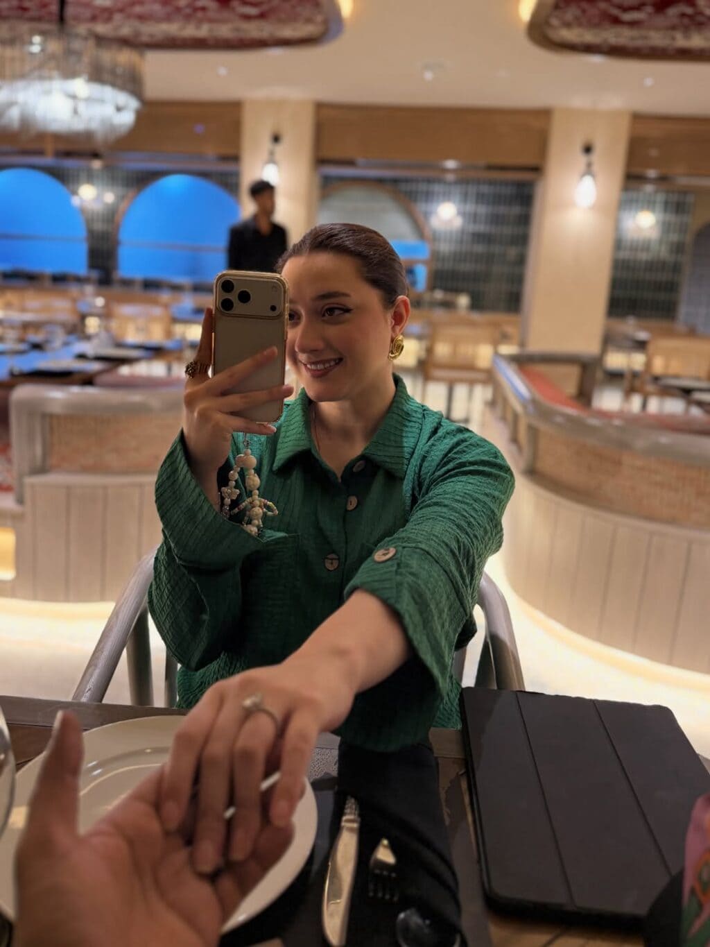 Internet Cringes On Momina Iqbal & Husband’s Romantic Moments