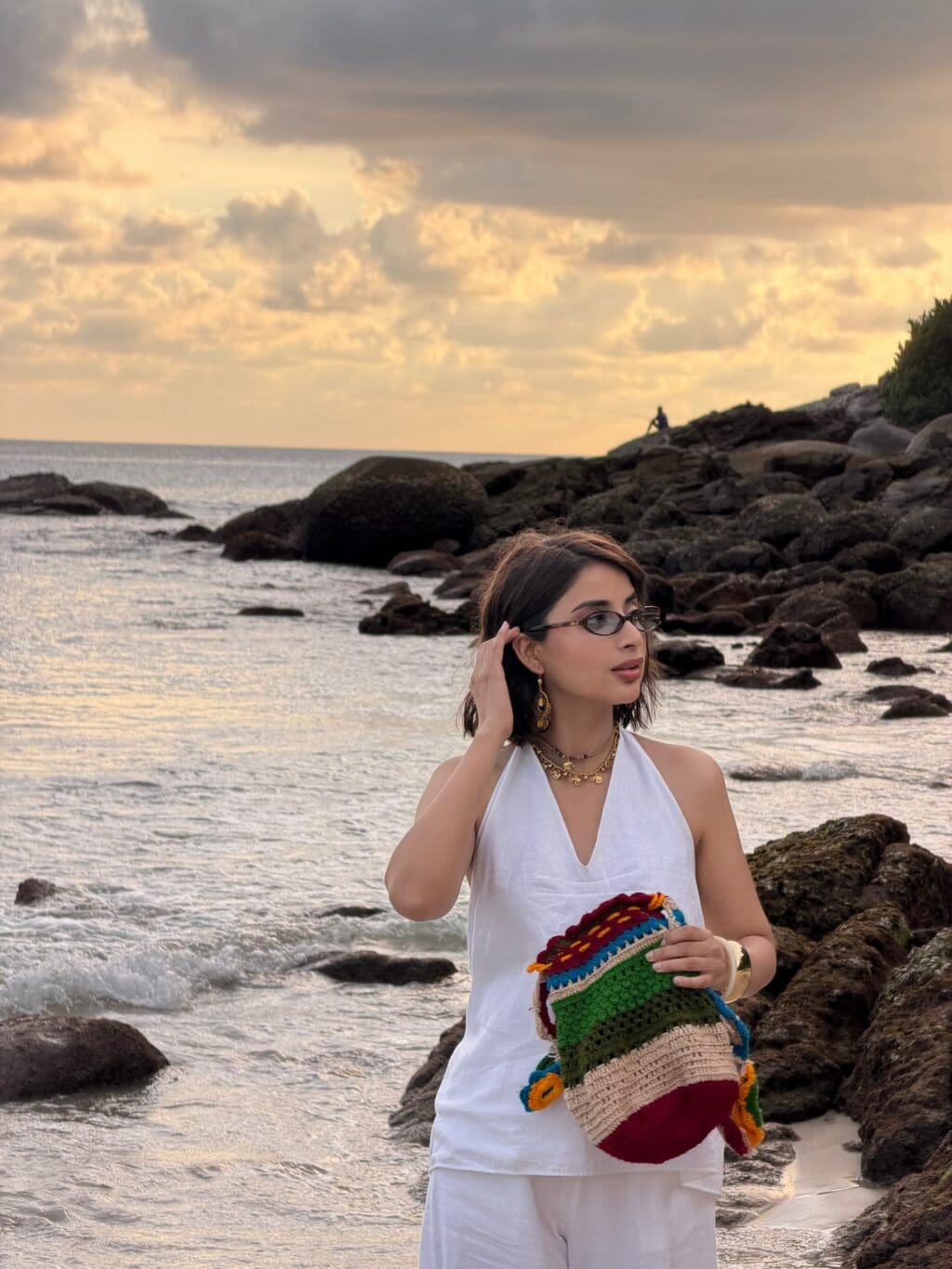 Saboor Aly's Bold Beach Looks Sparks Heavy Criticism Saboor Aly’s Bold Beach Looks Sparks Heavy Criticism