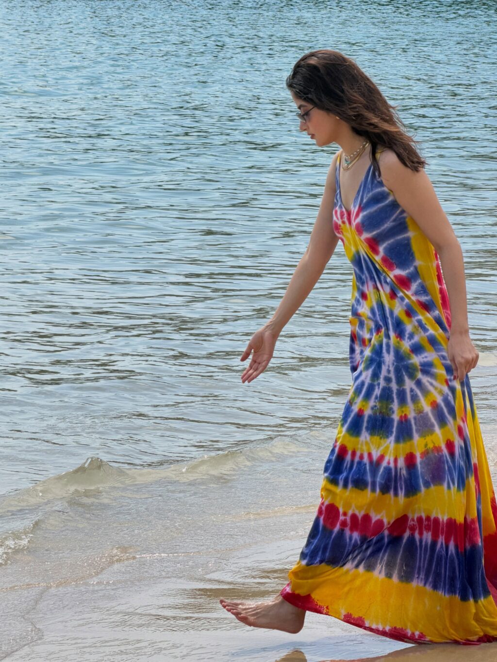 Sajal Aly’s Beach Photos vReceive Mixed Reactions