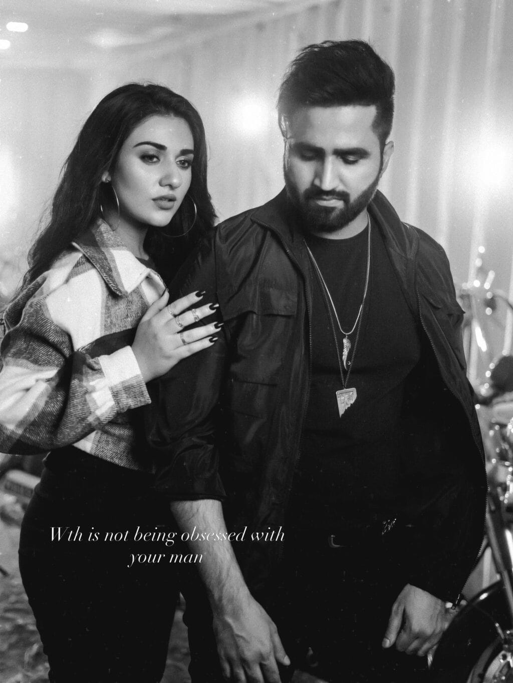 Sarah Khan Shares Family Pictures Depicting Her High Standards Sarah Khan Shares Family Pictures Depicting Her High Standards