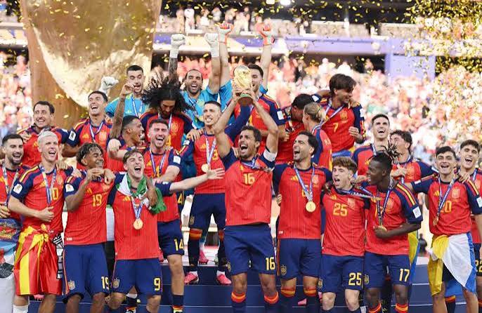 Pakistani Stars React To Spain FIFA World Cup Win Pakistani Stars React To Spain FIFA World Cup Win