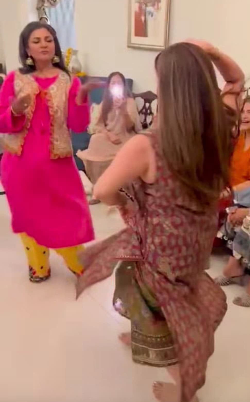 Amber Khan's Latest Dance Video Under Scrutiny Amber Khan’s Latest Dance Video Under Scrutiny