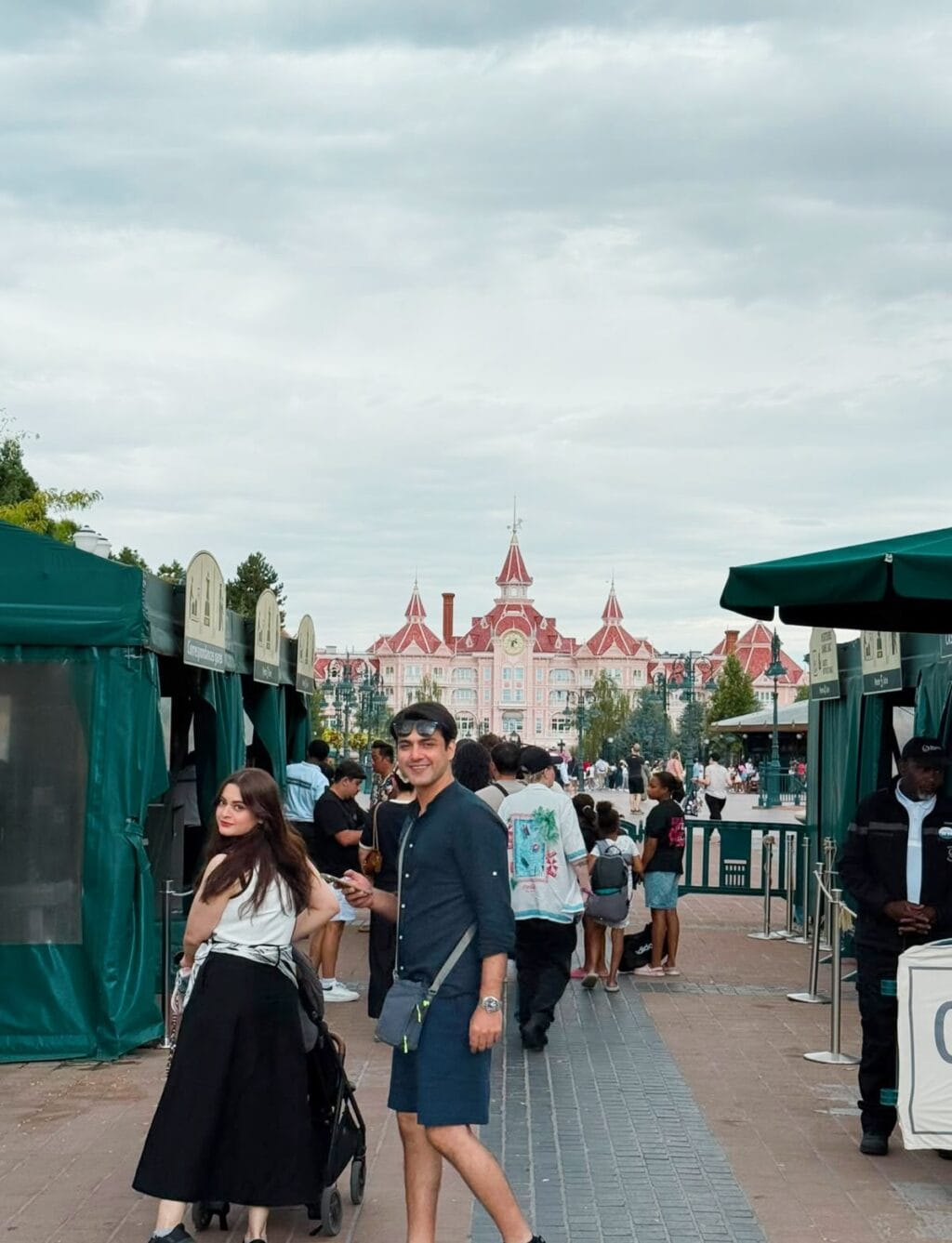 Minal Khan & Family Create Sweet Memories at Disneyland Paris