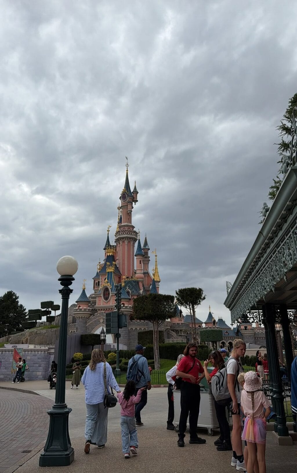 Minal Khan & Family Create Sweet Memories at Disneyland Paris