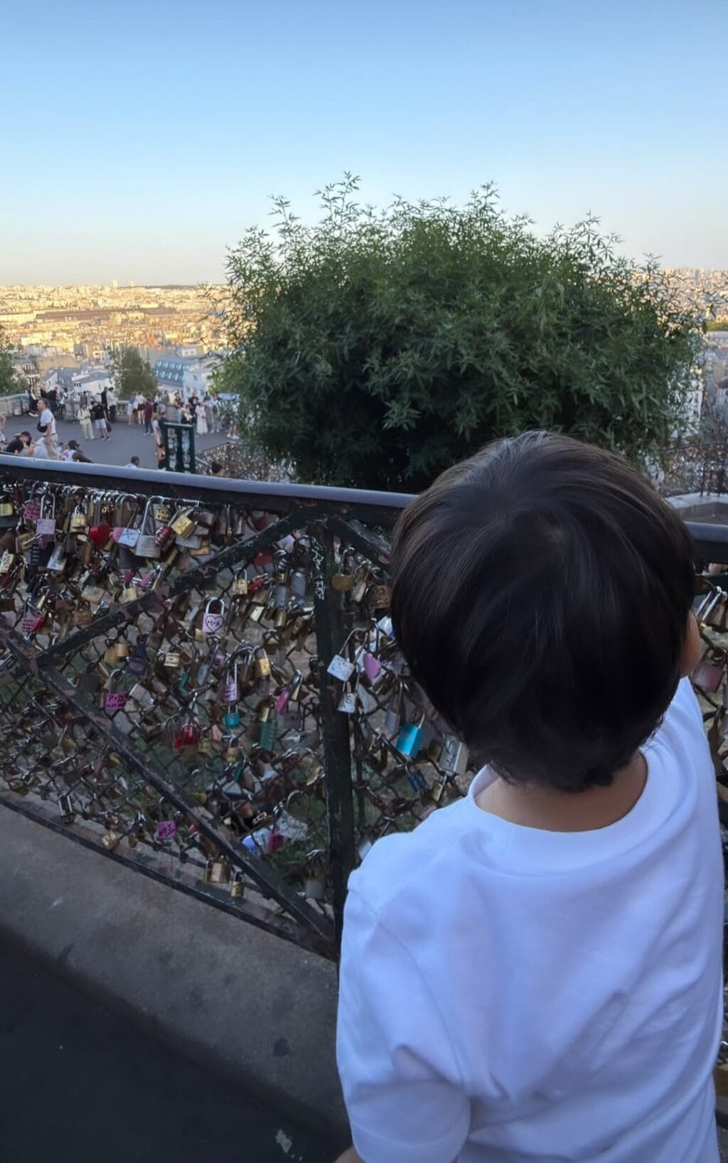 Minal Khan & Family Create Sweet Memories at Disneyland Paris