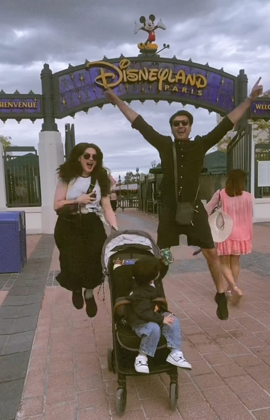 Minal Khan & Family Create Sweet Memories at Disneyland Paris