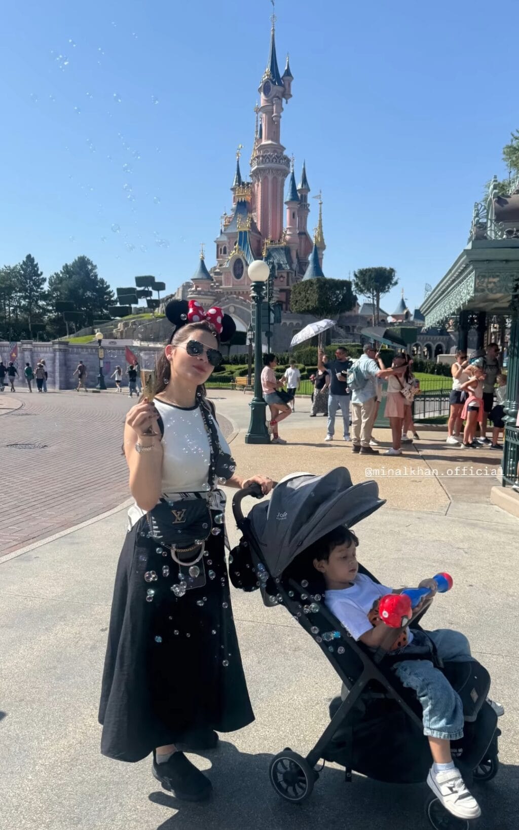 Minal Khan & Family Create Sweet Memories at Disneyland Paris
