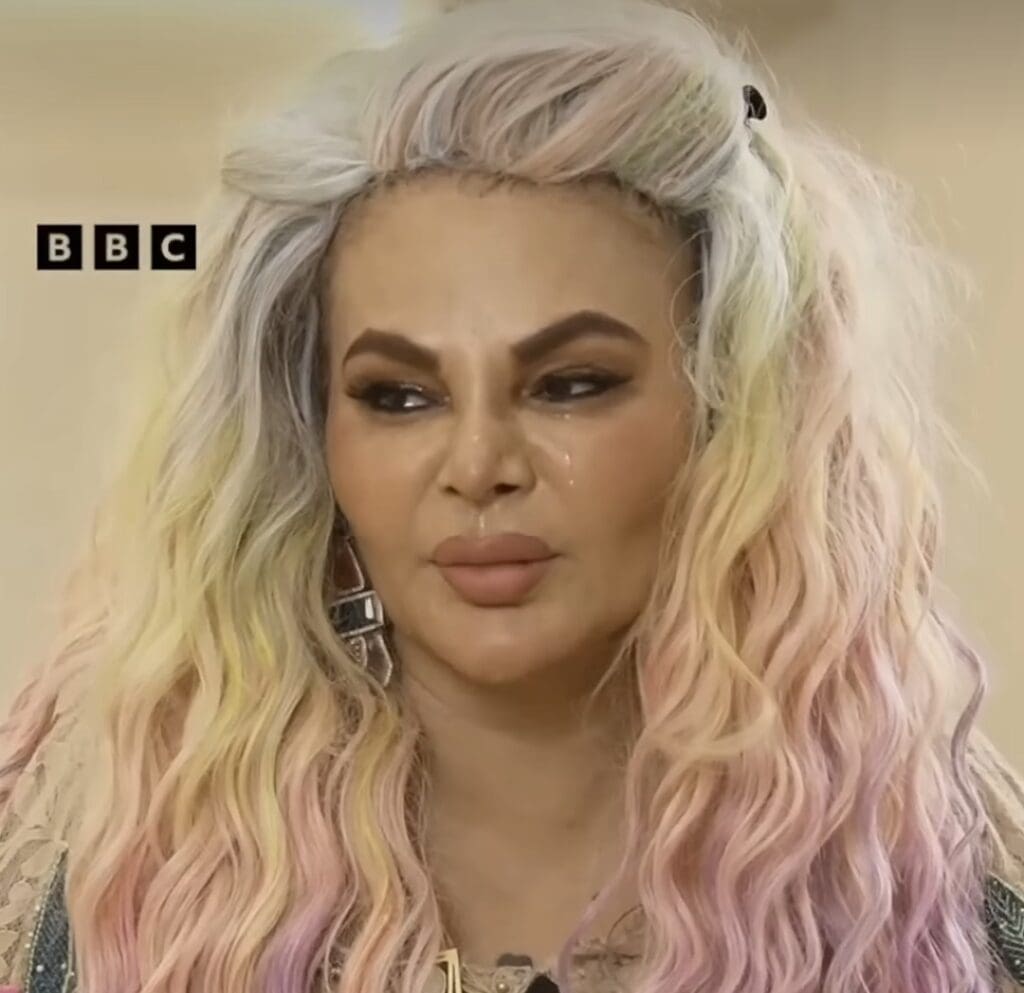 Rakhi Sawant Gets Emotional Talking About  Pakistanis