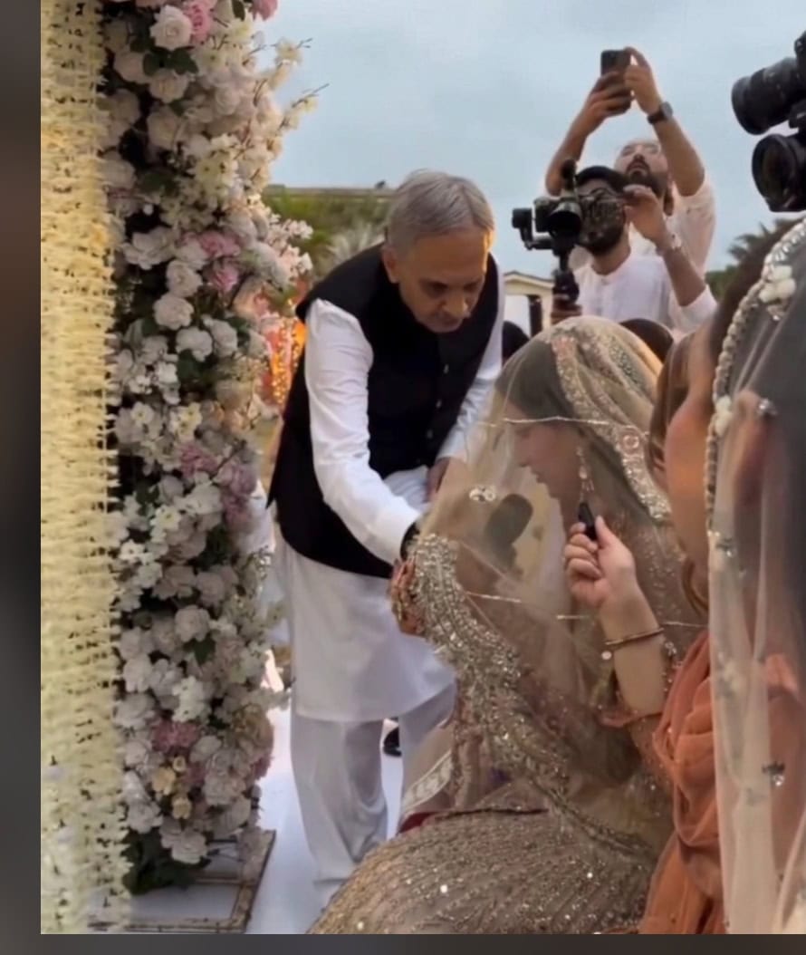Ramsha Khan Sister's Nikah in English Language Sparks Huge Backlash Ramsha Khan Sister’s Nikah in English Language Sparks Huge Backlash