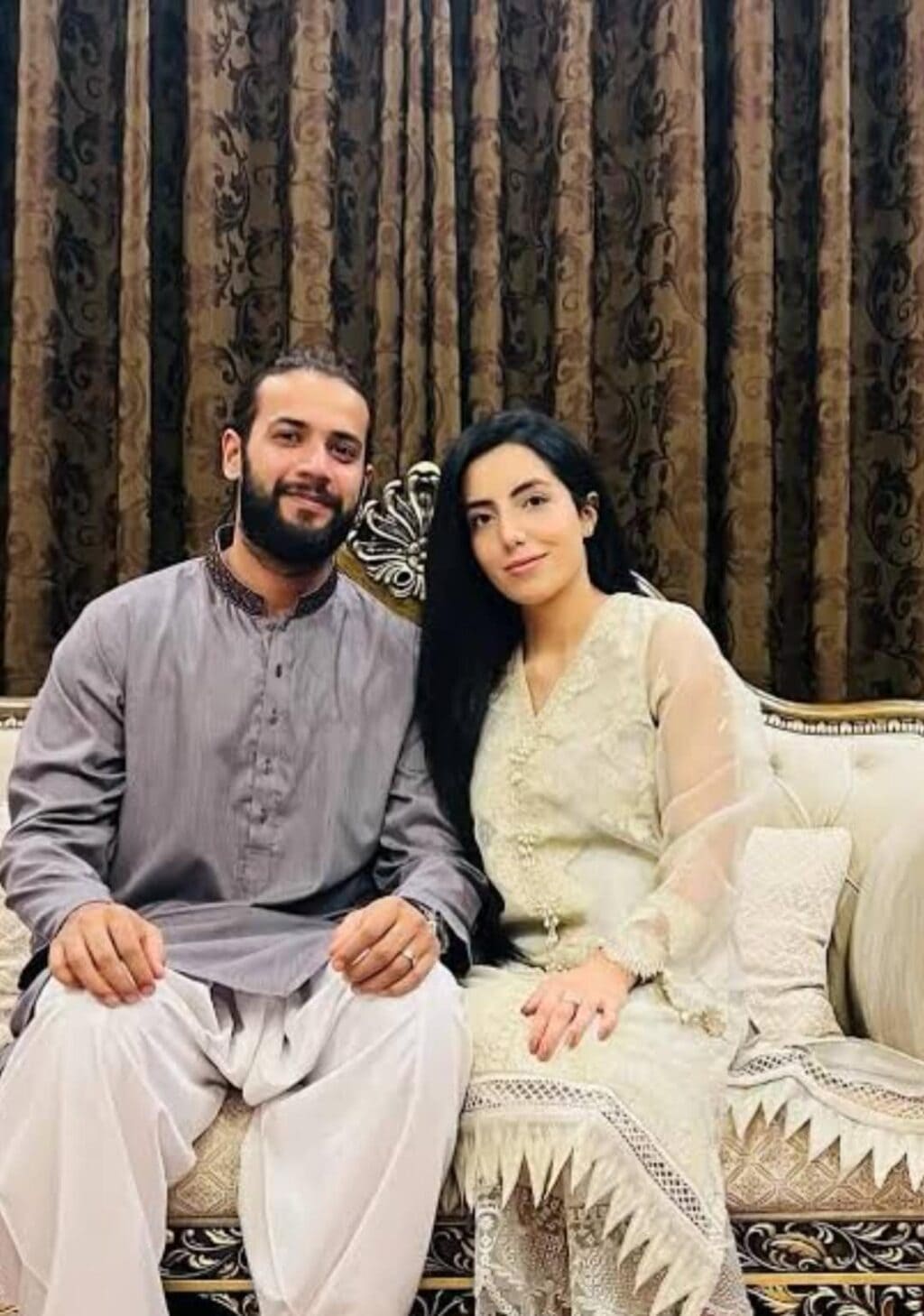 Sannia Ashfaq Reveals Everything About Imad Wasim & Her Divorce Sannia Ashfaq Reveals Everything About Imad Wasim & Her Divorce