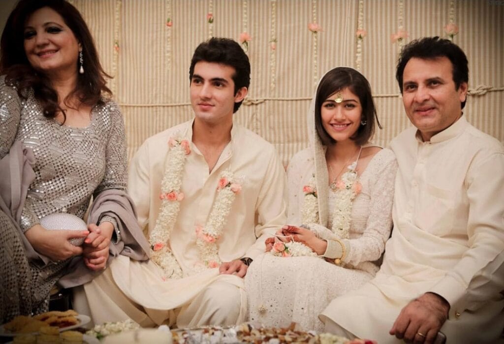 Bushra Ansari Talks Again About Syra & Shahroz's Divorce Bushra Ansari Talks Again About Syra & Shahroz’s Divorce