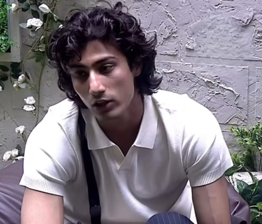 Tamasha Contestant Sehrish’s Personal Life Sparks Debate
