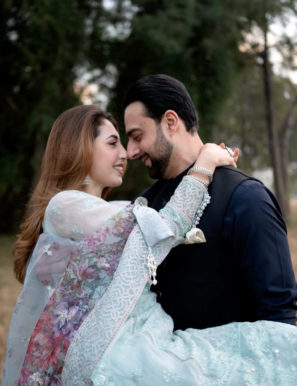 Tamasha Fame Rabia Javaid Sheikh Pictures With Husband Tamasha Fame Rabia Javaid Sheikh Pictures With Husband