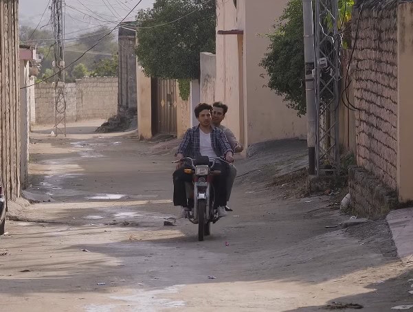 Ahsan Khan's Dedication For Aap Ki Izzat Scenes