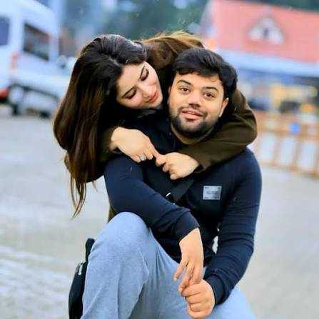 How Aroob Jatoi & Ducky Bhai Decided To Get Married