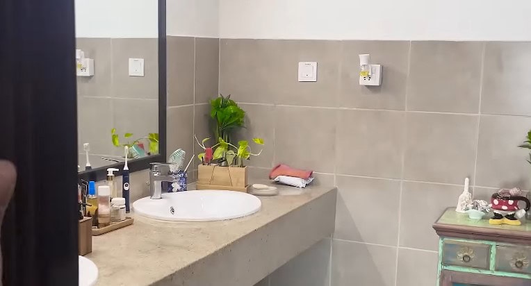 Bushra Ansari’s Beautiful Sea-Facing Home Tour