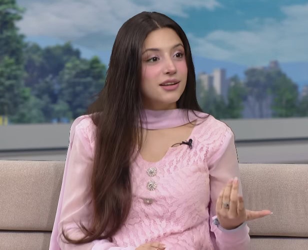 Gul Meher From Zanjeerain Speaks On Sajal Aly