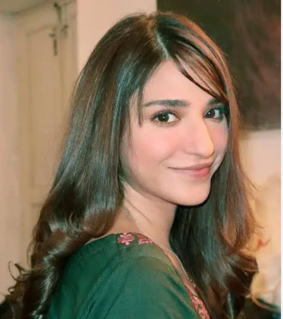 Ramsha Khan Sister's Nikah in English Language Sparks Huge Backlash Ramsha Khan Sister’s Nikah in English Language Sparks Huge Backlash