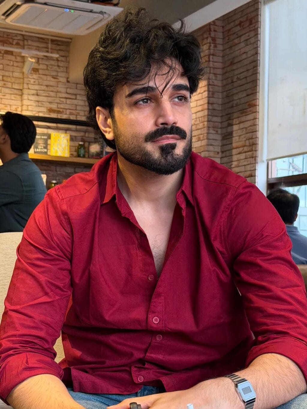 Sachal Afzal Reveals He Wants To Compete With Nauman Ijaz Sachal Afzal Reveals He Wants To Compete With Nauman Ijaz