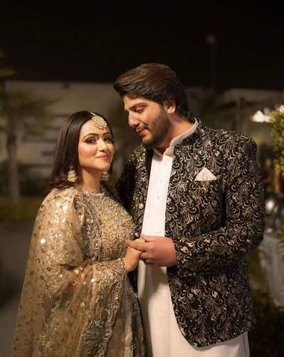 Pakistani Influencers: Marriages, Divorces & Haq e Zaujiyat Pakistani Influencers: Marriages, Divorces & Haq e Zaujiyat