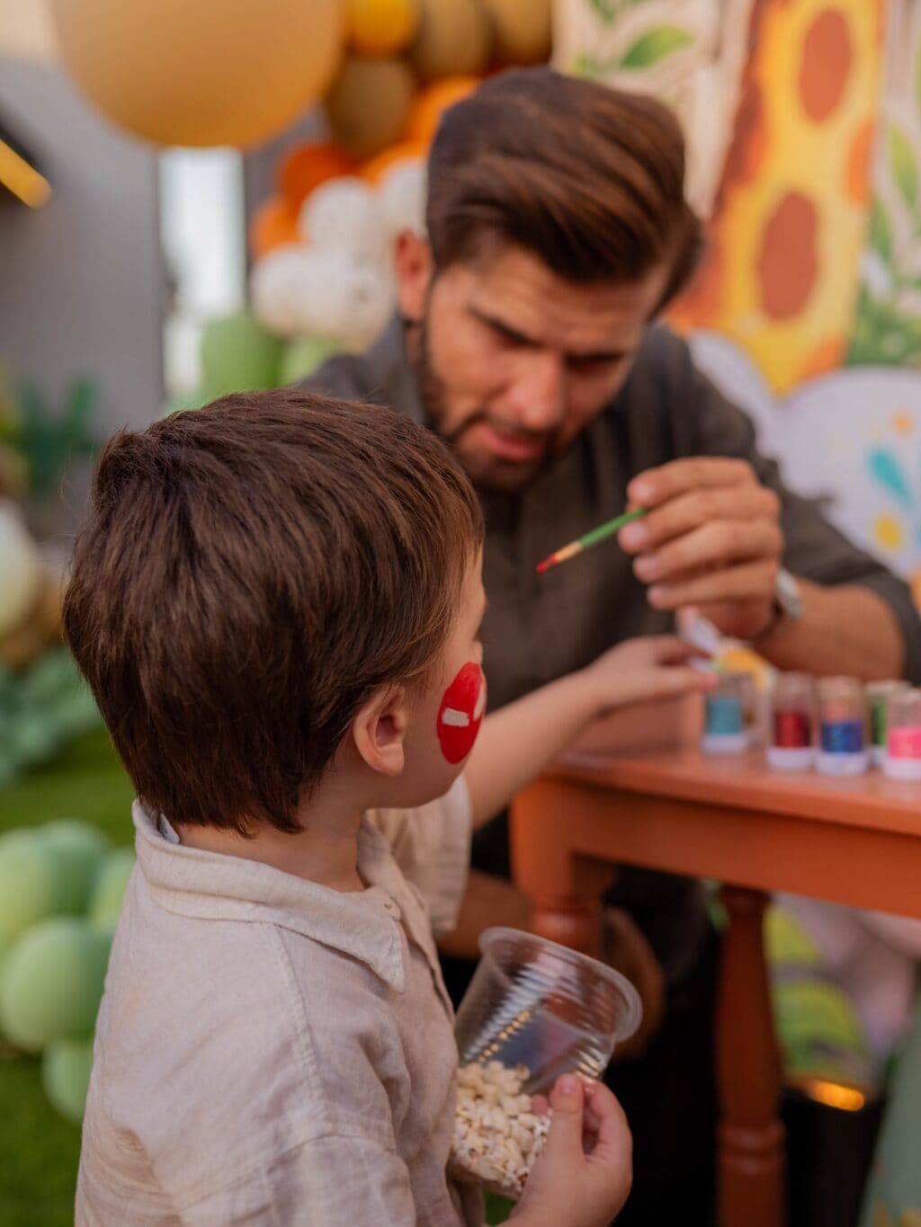 Shahid Afridi & Shaheen Afridi Celebrate Aliyar's Birthday Shahid Afridi & Shaheen Afridi Celebrate Aliyar's Birthday