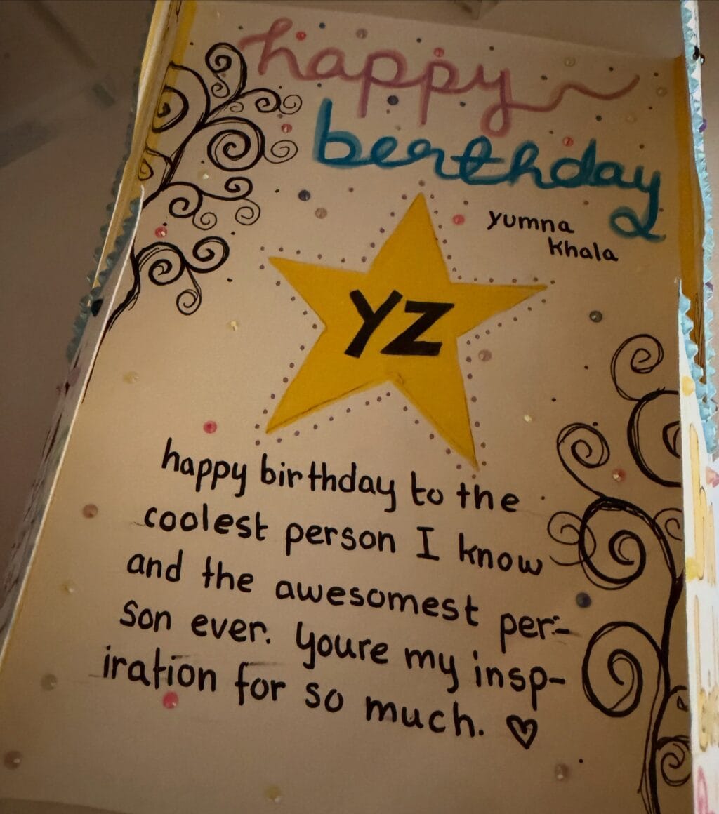 Yumna Zaidi Receives Birthday Surprise From Loved Ones Yumna Zaidi Receives Birthday Surprise From Loved Ones