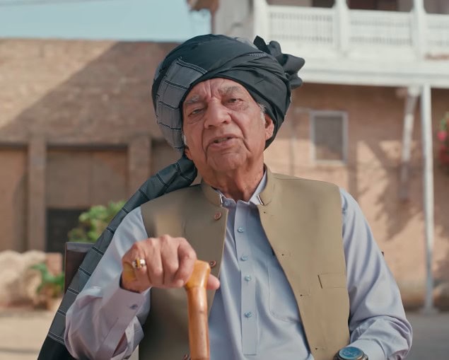 Zanjeerain Episode 29 - Jirga Scene Gets Interesting Reactions Zanjeerain Episode 29 – Jirga Scene Gets Interesting Reactions