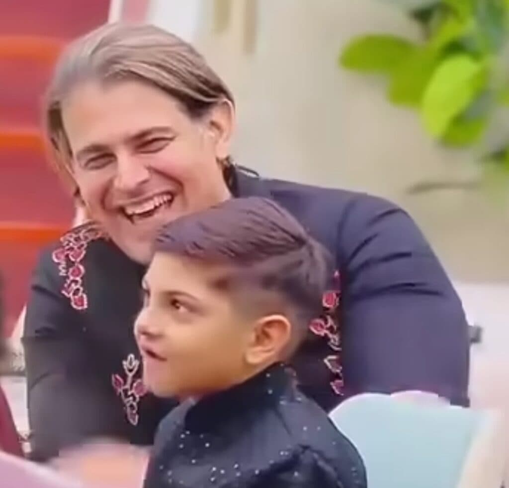 Babrik Shah's Emotional Reunion with Son Babrik Shah’s Emotional Reunion with Son