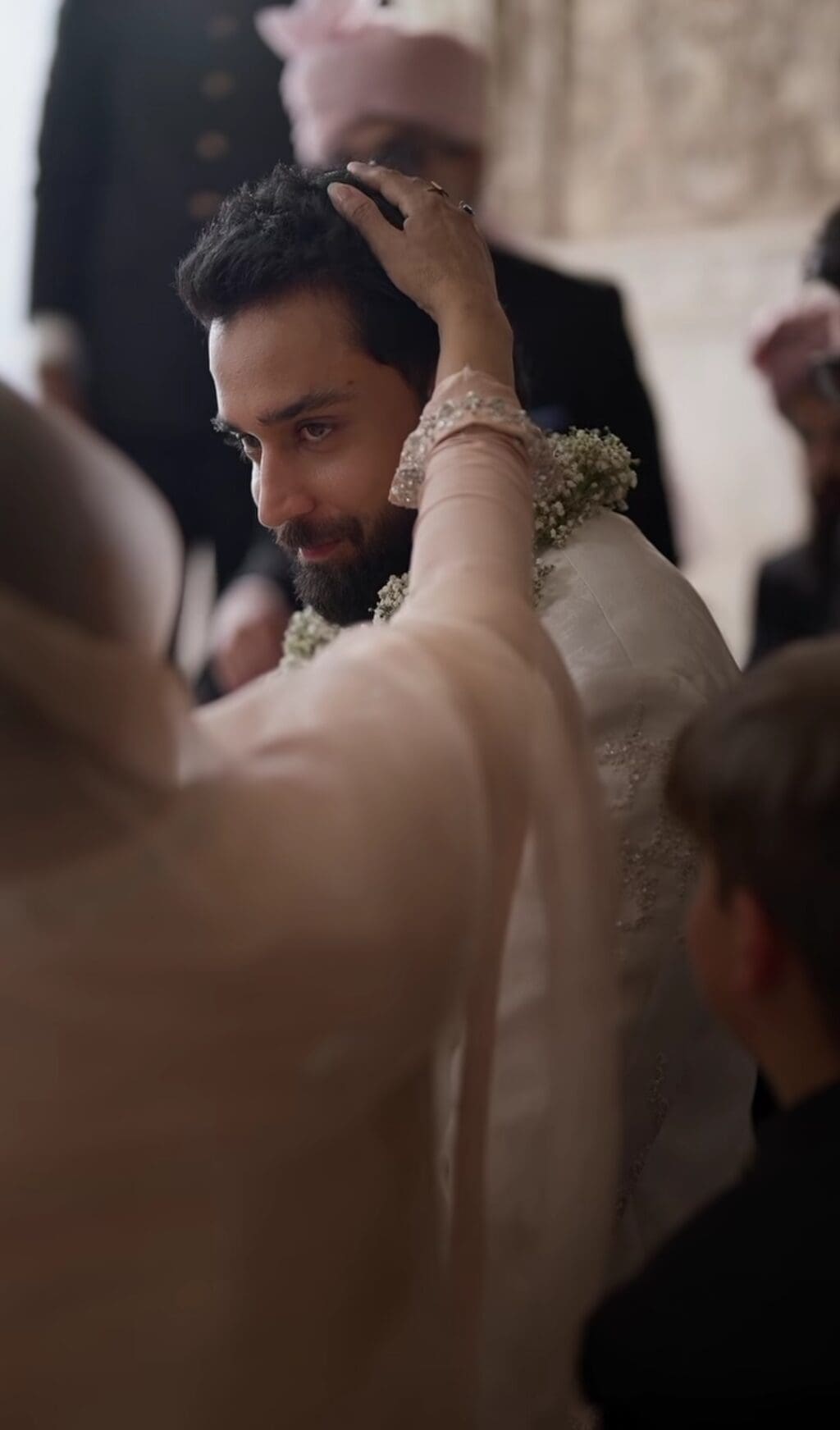 Bilal Abbas Steals The Spotlight In A Recent Wedding Shoot Bilal Abbas Steals The Spotlight In A Recent Wedding Shoot