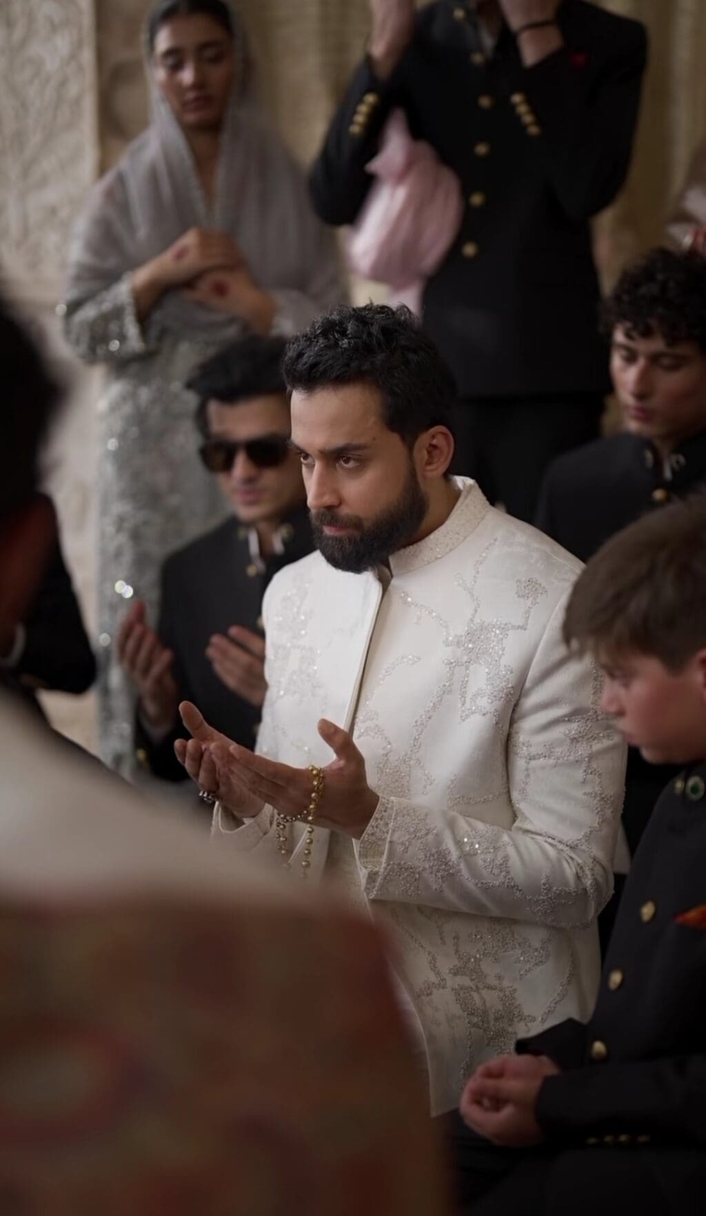 Bilal Abbas Steals The Spotlight In A Recent Wedding Shoot Bilal Abbas Steals The Spotlight In A Recent Wedding Shoot