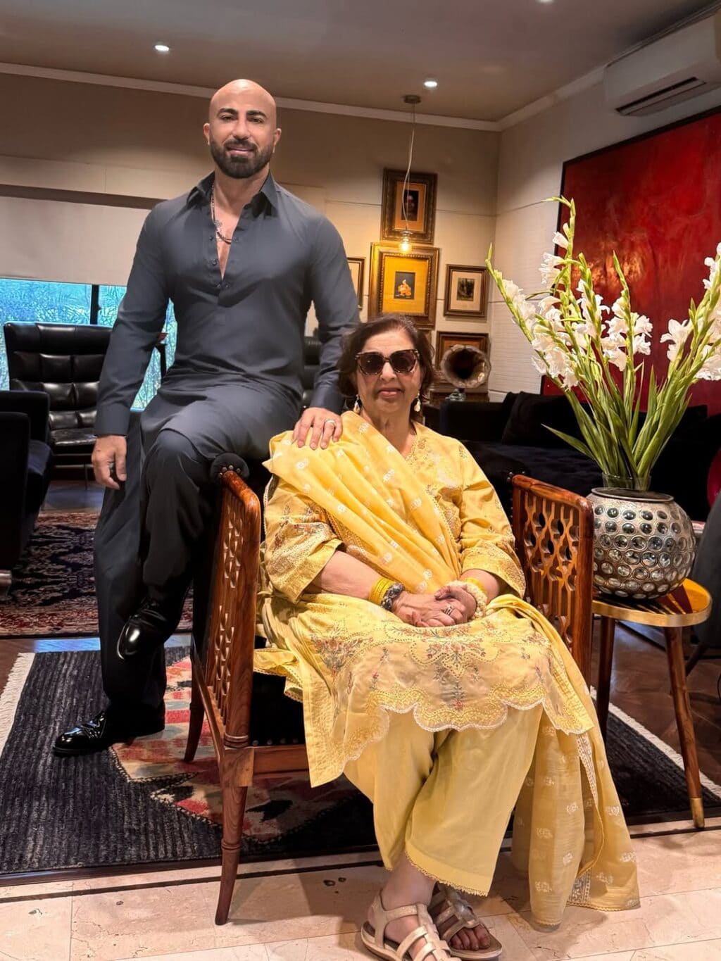 HSY Reveals Emotional Reconciliation With Estranged Father