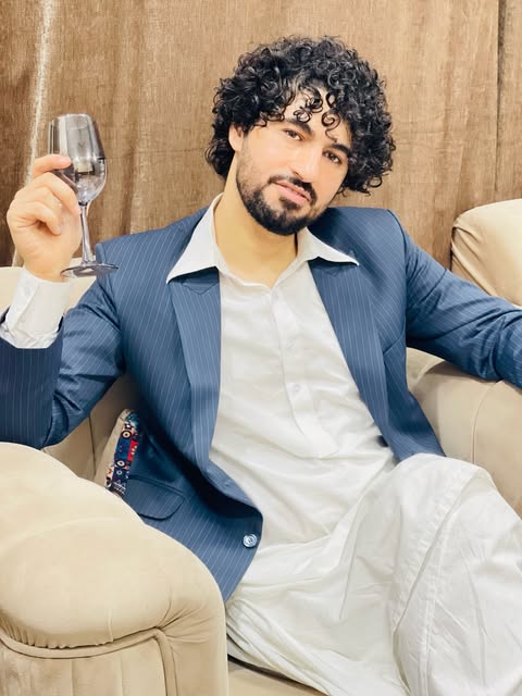 Hamza Joher Reveals Wife's Role In His Tamasha Selection Hamza Joher Reveals Wife’s Role In His Tamasha Selection