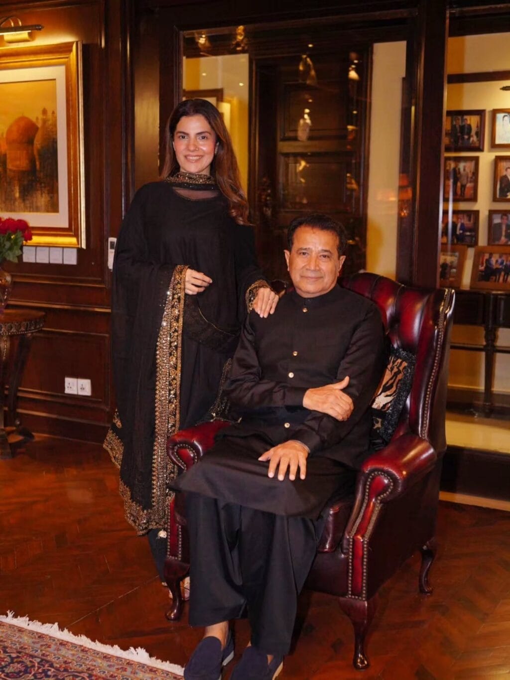 Kiran Khan & Mirza Ishtiaq Baig First Family Dinner After Wedding Kiran Khan & Mirza Ishtiaq Baig First Family Dinner After Wedding