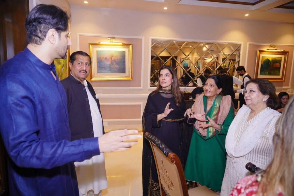 Kiran Khan & Mirza Ishtiaq Baig First Family Dinner After Wedding Kiran Khan & Mirza Ishtiaq Baig First Family Dinner After Wedding