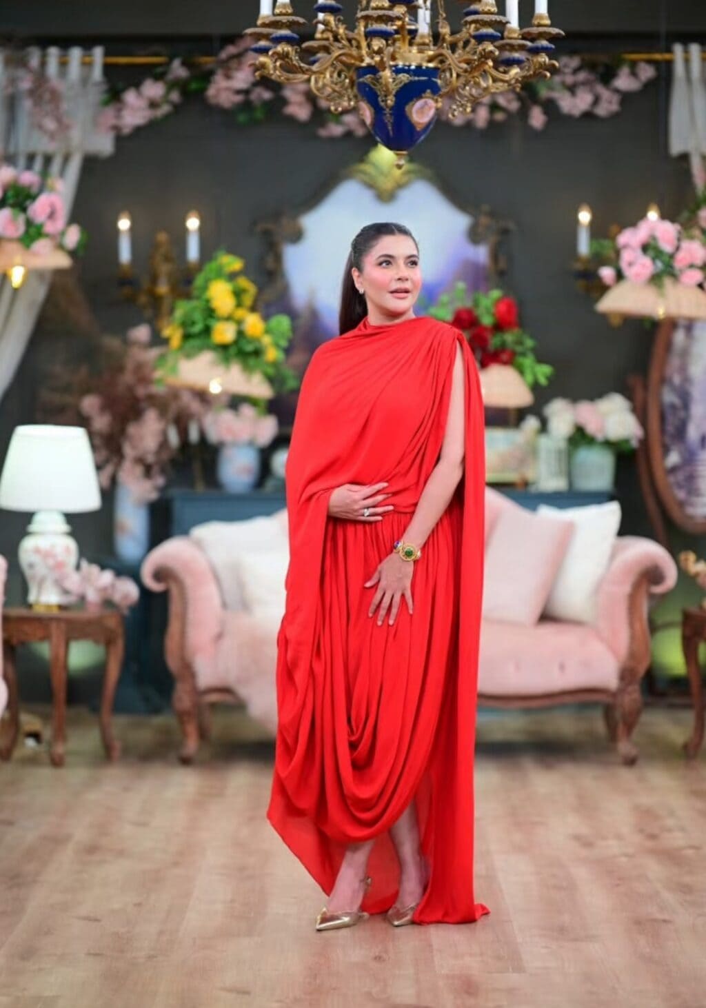 Nida Yasir’s Revealing Dress in Good Morning Pakistan Sparks Backlash