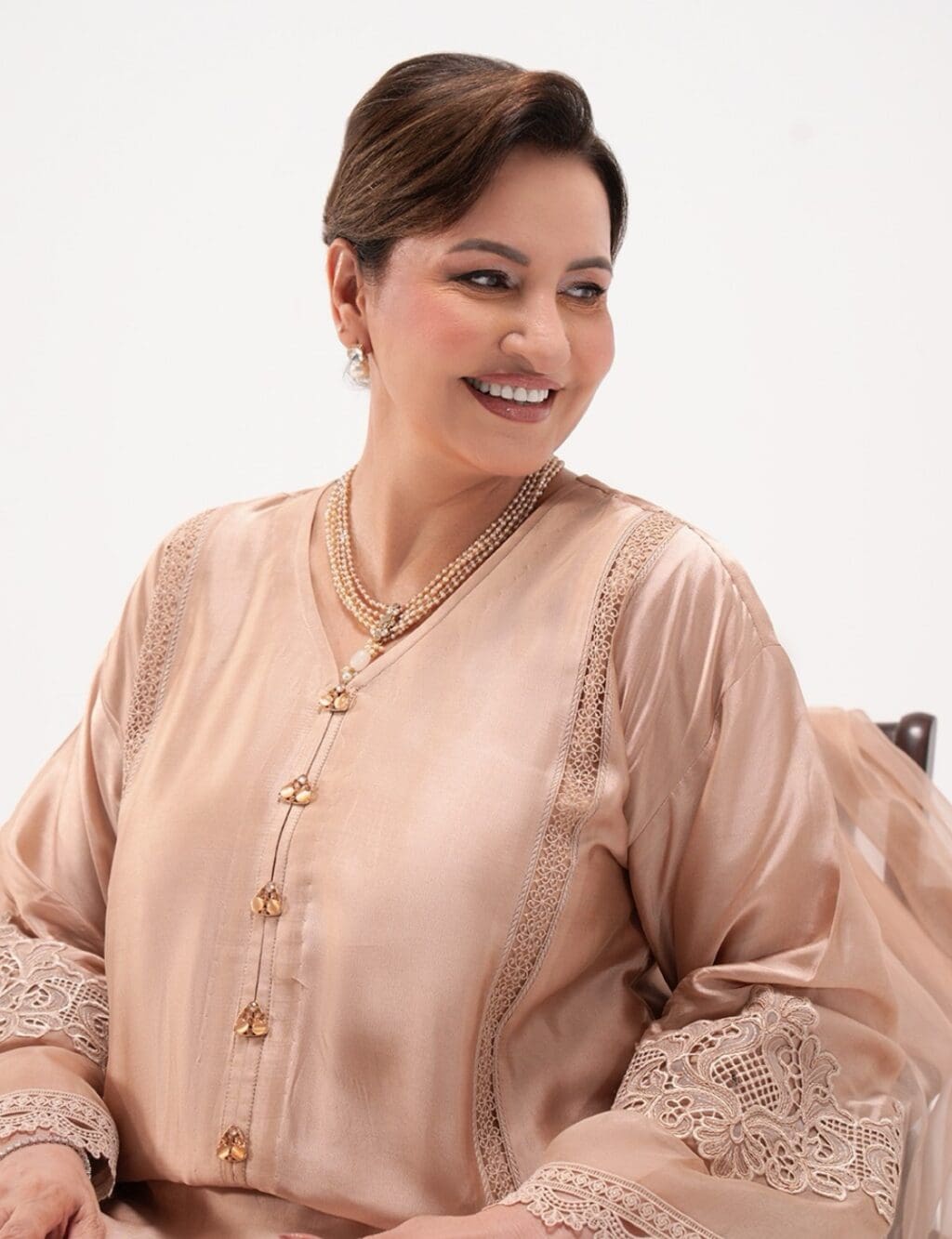 Faryal Gohar Not Recognizing Saba Faisal Triggers Reactions Faryal Gohar Not Recognizing Saba Faisal Triggers Reactions