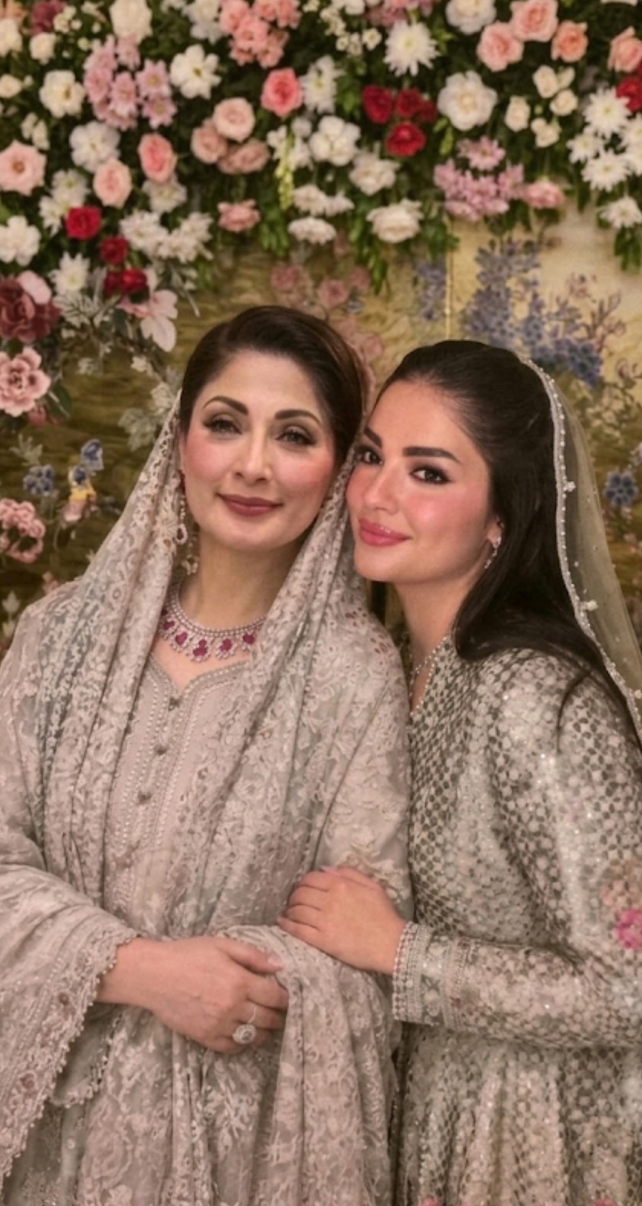 Maryam Nawaz Look on Daughter's Nikah - Details Maryam Nawaz Look on Daughter’s Nikah – Details