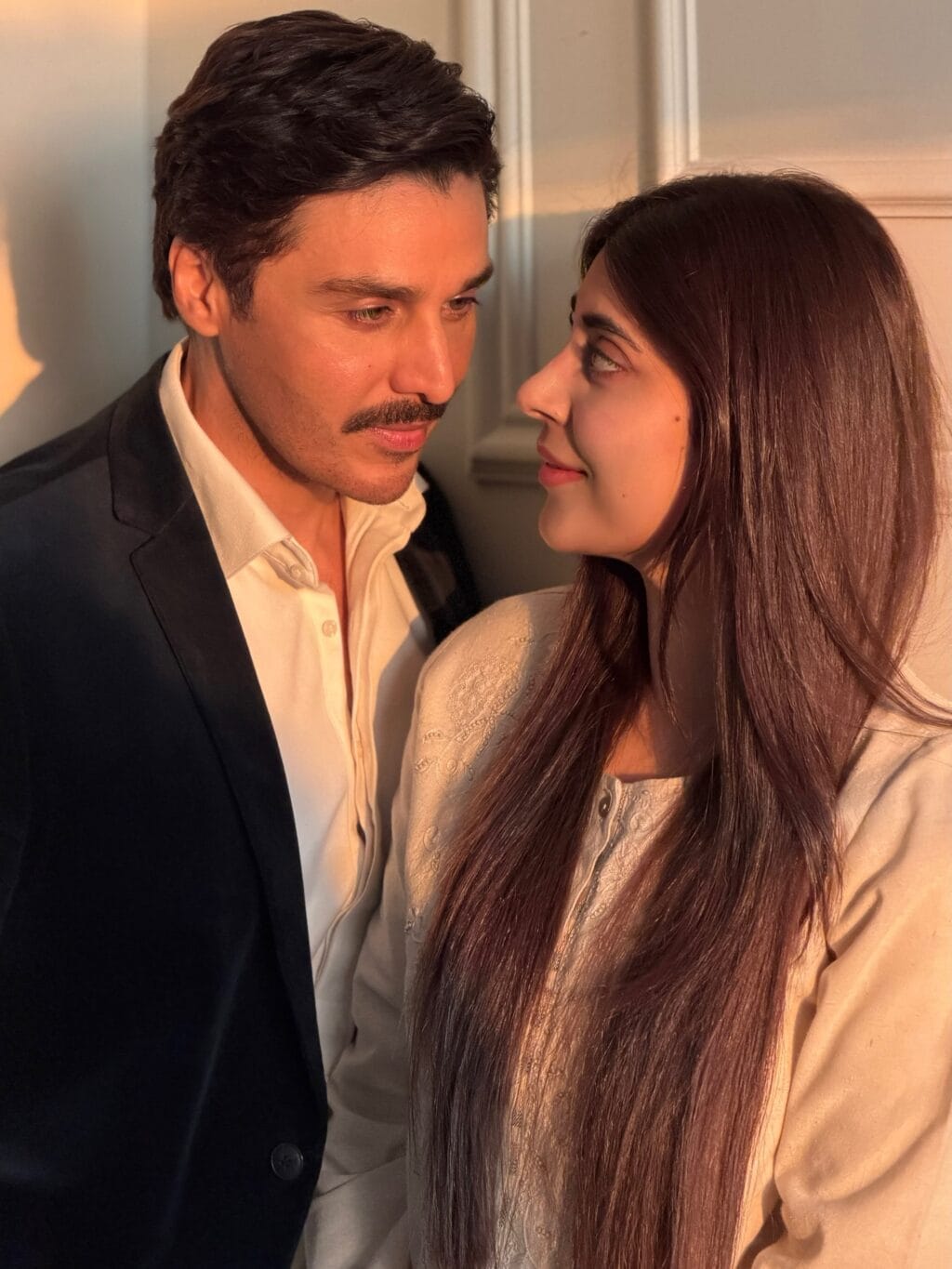 Urwa Hocane Bids Farewell To Aap Ki Izzat with Unseen BTS Pictures