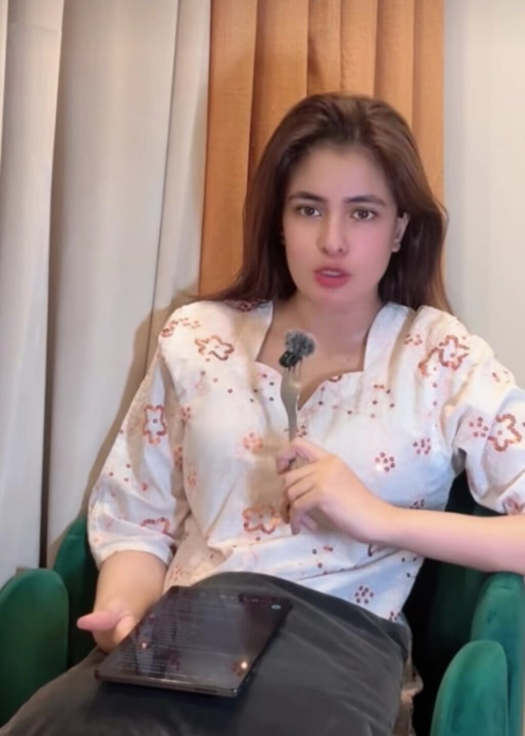 Zainab Raja Says Tamasha Makers Are Highlighting Rabia Javaid Sheikh Zainab Raja Says Tamasha Makers Are Highlighting Rabia Javaid Sheikh
