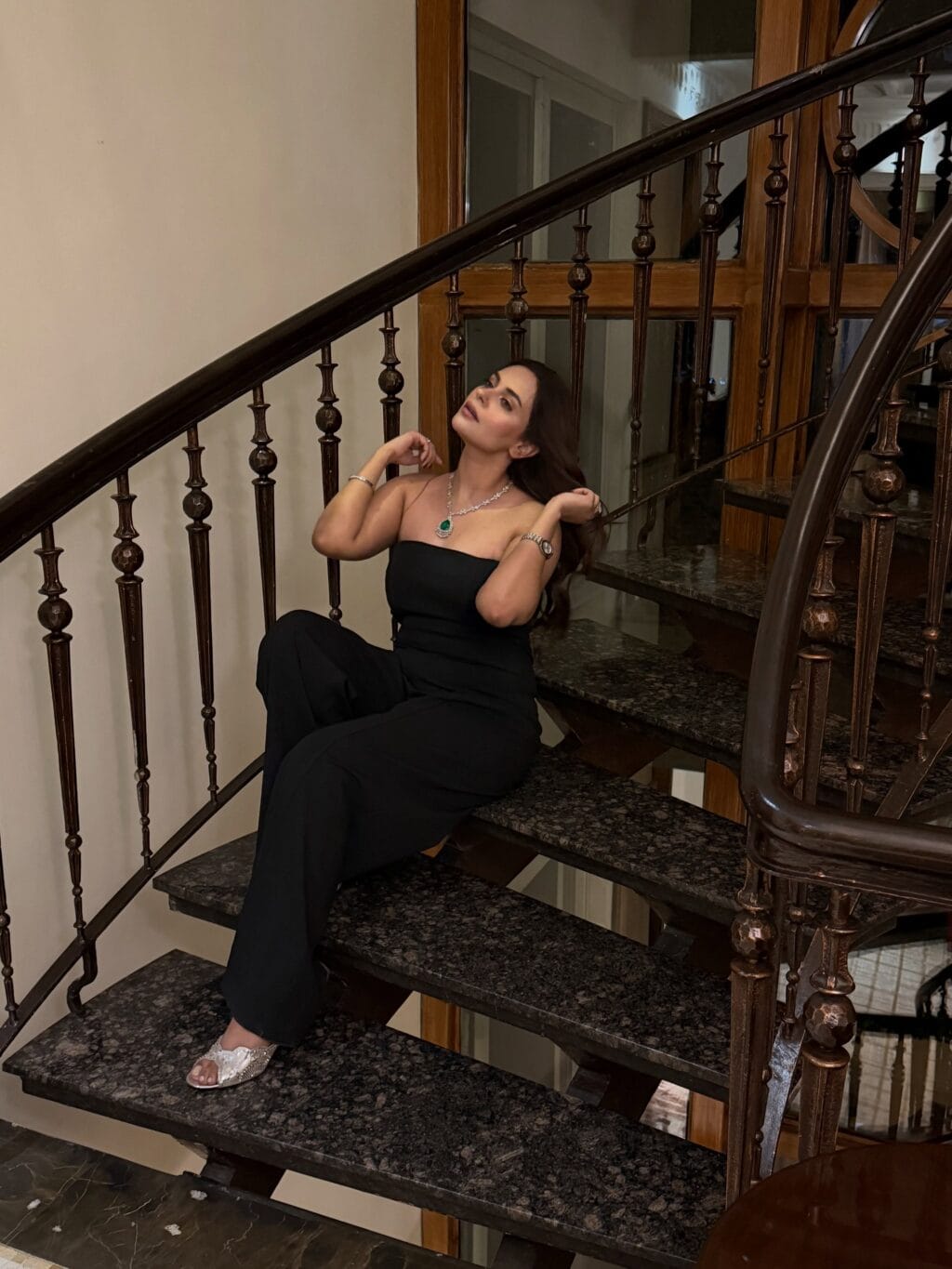 Amar Khan Celebrates Her Birthday With Shaan Shahid & Friends Amar Khan Celebrates Her Birthday With Shaan Shahid & Friends