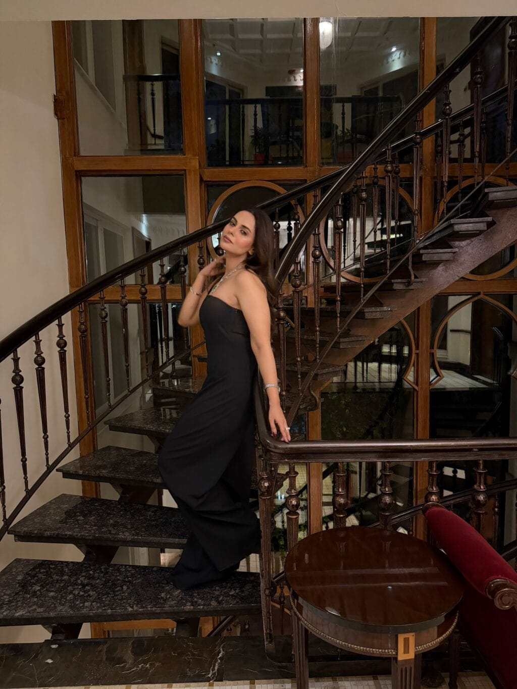 Amar Khan Celebrates Her Birthday With Shaan Shahid & Friends Amar Khan Celebrates Her Birthday With Shaan Shahid & Friends