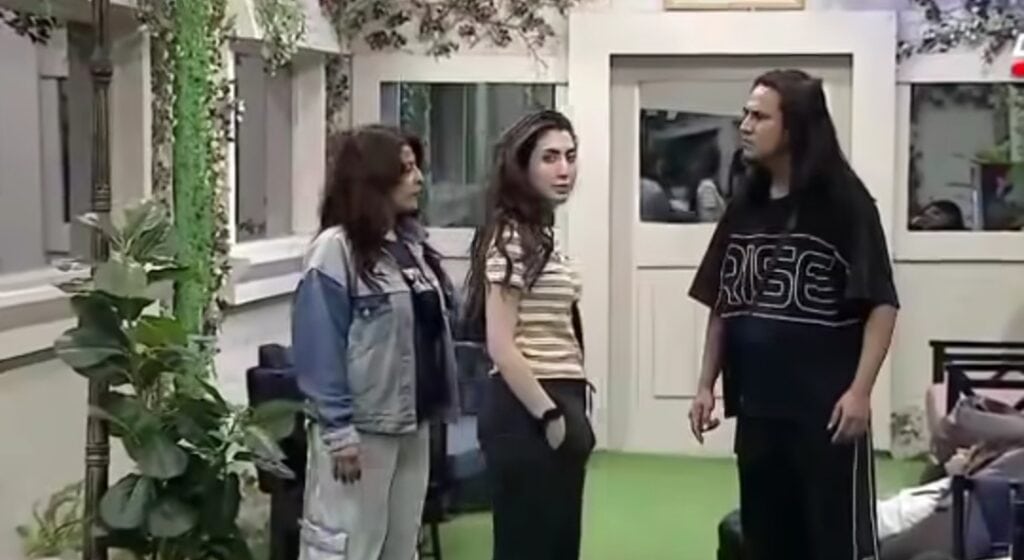Dr Zee Khan & Rabia Javaid Sheikh Face Backlash For Targeting Babrik Shah Dr Zee Khan & Rabia Javaid Sheikh Face Backlash For Targeting Babrik Shah