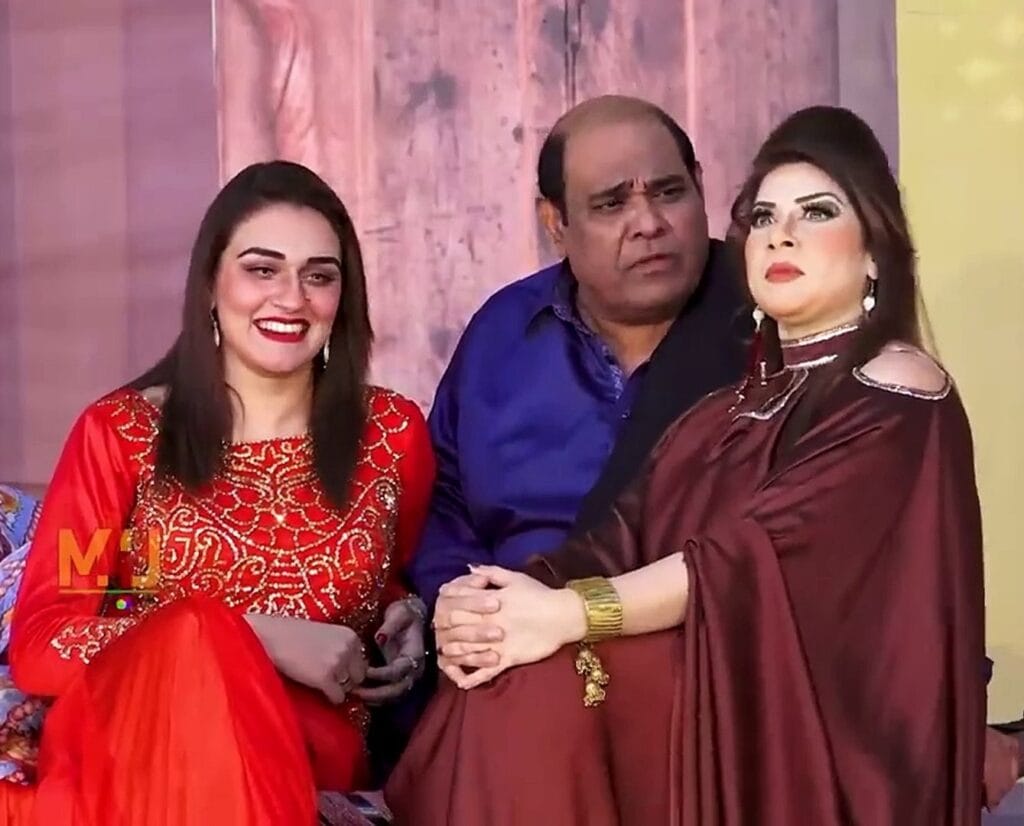 Iftikhar Thakur's Advice To Stage Actors Termed Hypocrisy
