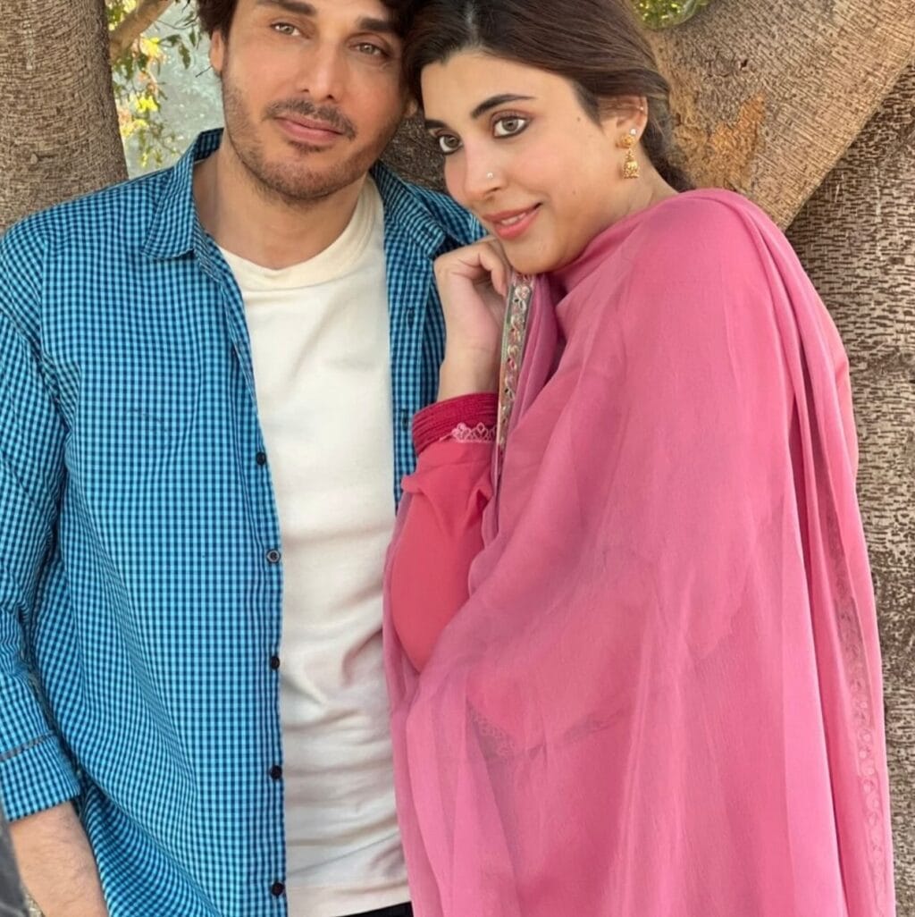 Urwa Hocane Bids Farewell To Aap Ki Izzat with Unseen BTS Pictures
