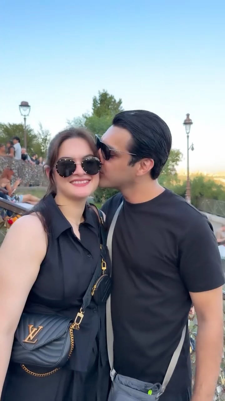 Minal Khan's Sweet Anniversary Wish For Husband Auto Draft