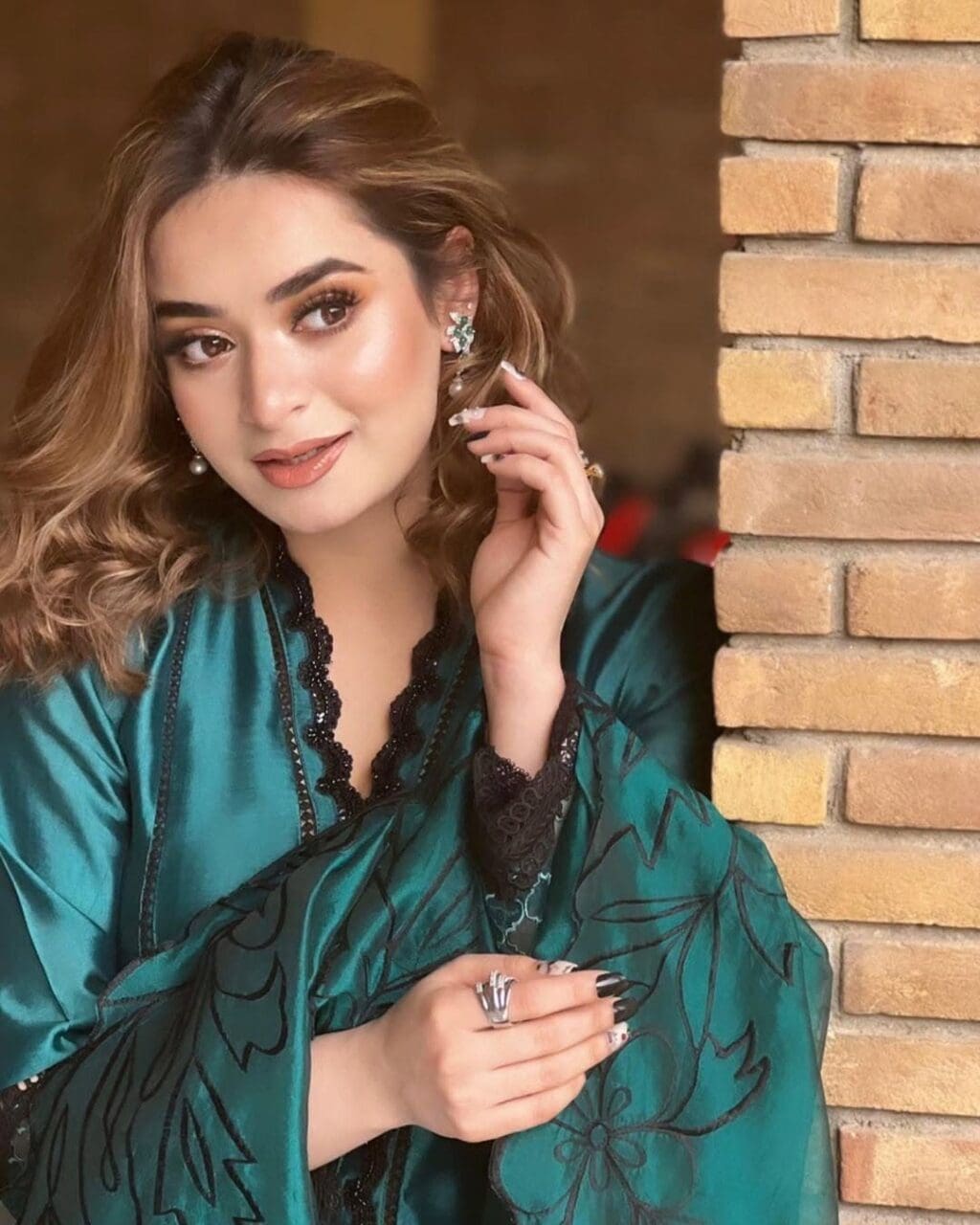Hassan Fareed Khan Reveals Reality of Alizeh Shah–Minsa Malik Fight