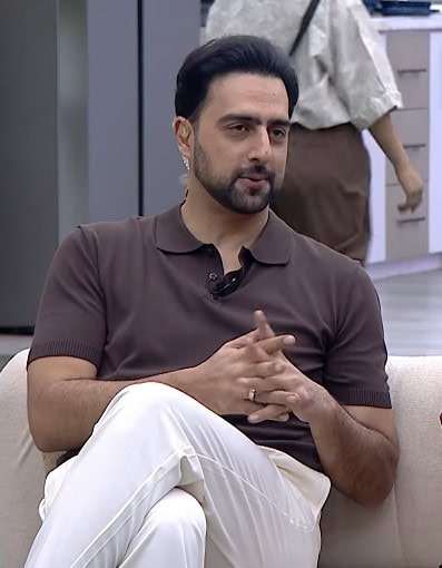 Tamasha Season 5 – Rabia Javed Sheikh’s Husband Charms Fans
